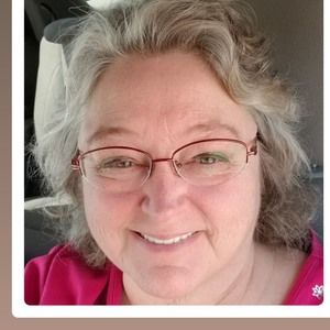 Meet your Posher, Lynn